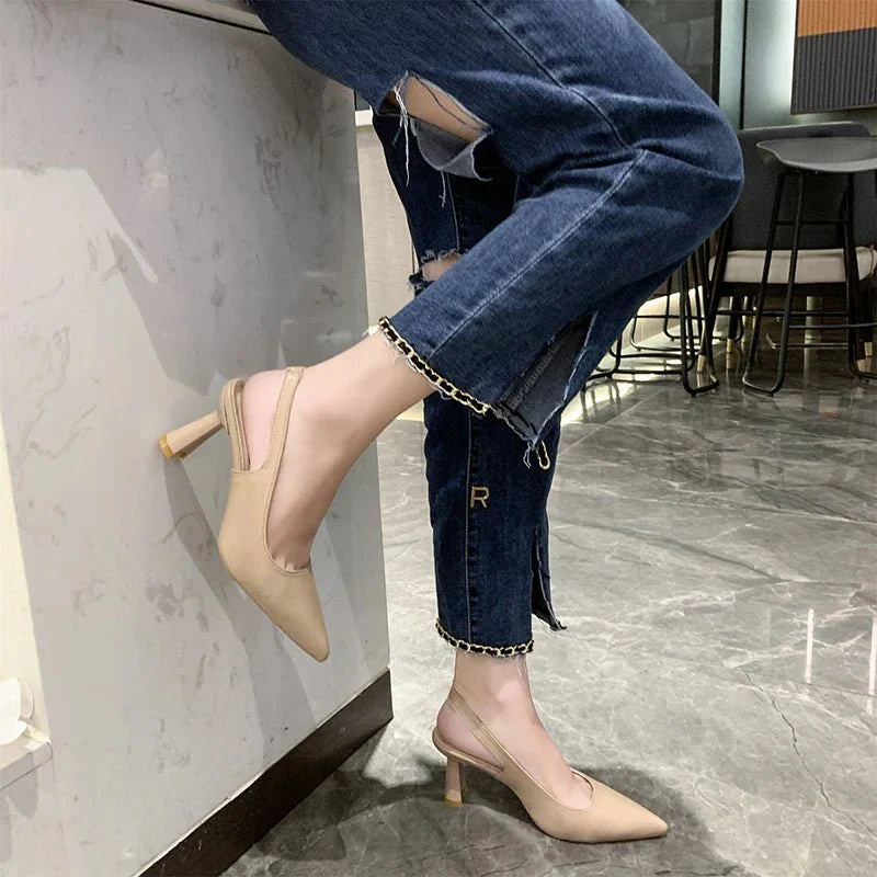 NOUVEAU RICHE Damen Pumps Absätze Mit Spitzer Zehenpartie Slingback Style