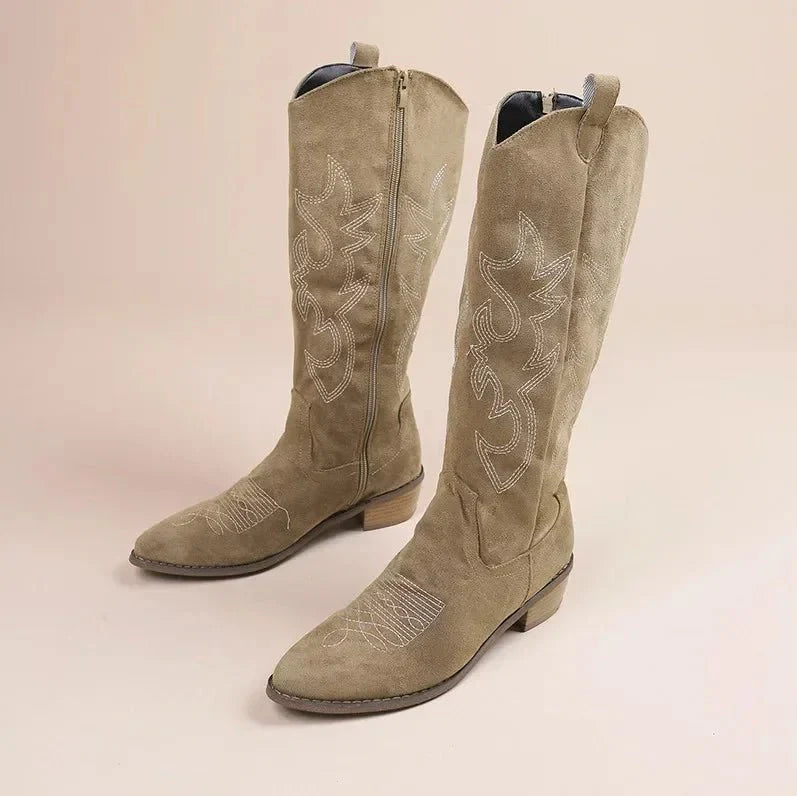 NOUVEAU RICHE Damen Knielange Cowboystiefel Gestickten Details Schnitt Klassisch Khaki