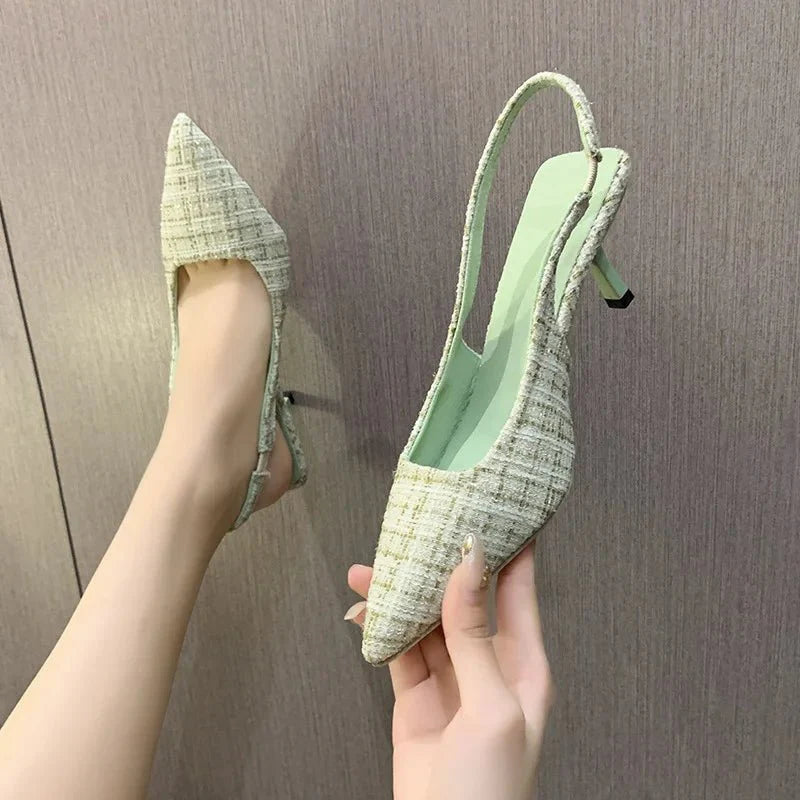 NOUVEAU RICHE Damen Zulaufende Slingback-Absätze Spitz Form Slingback-Riemen