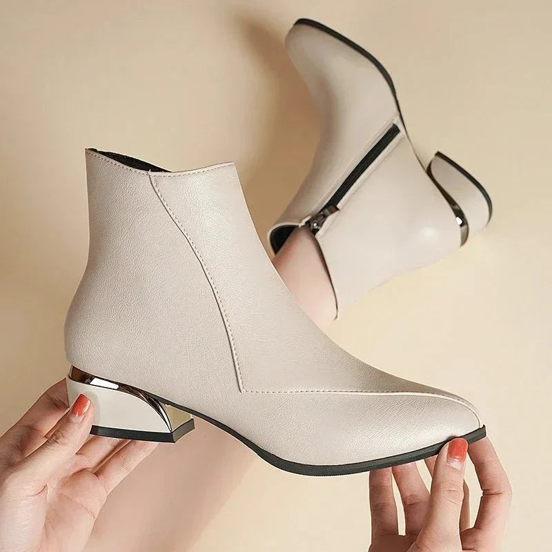 NOUVEAU RICHE Damen Stiefeletten Mit Blockabsatz Stilvoll Bequem Beige