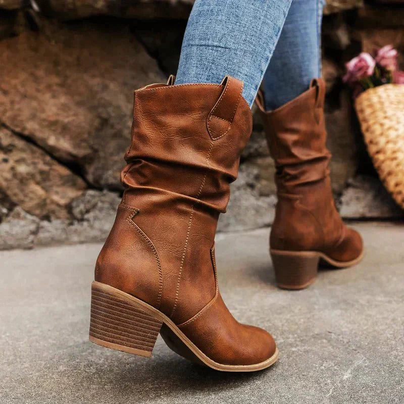 NOUVEAU RICHE Damen Knitterstiefel Weiche Knitteroptik Bequemer Absatz
