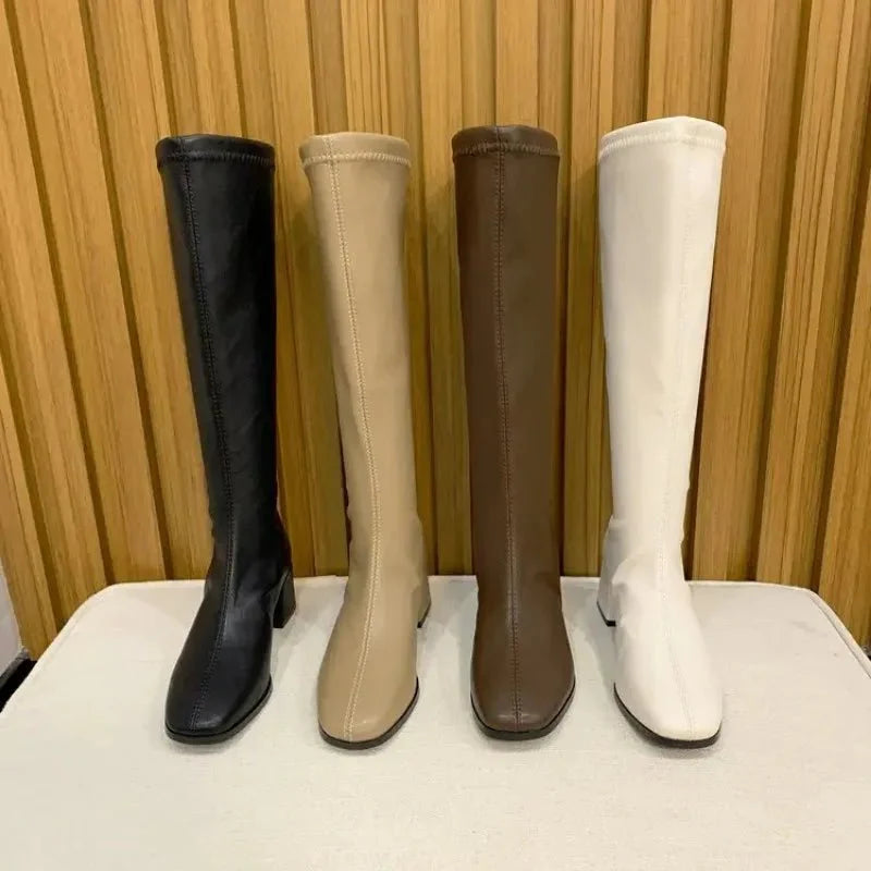 NOUVEAU RICHE Damen Kniehohe Blockabsatz Stiefel Stilvoll Komfort