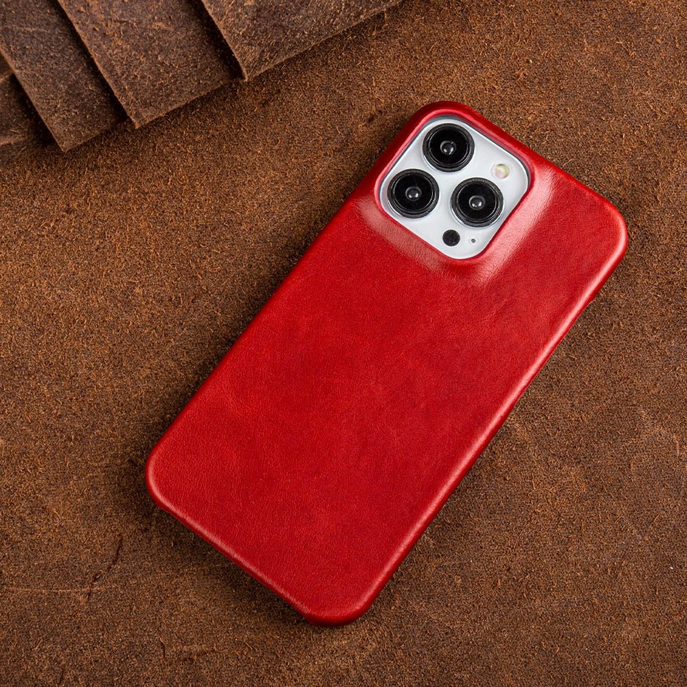 NOUVEAU RICHE Ölwachs-Echtleder Hülle für Apple iPhone - Handgefertigtes Vintage Schutzcase aus Echtem Leder, Schlank & Stoßfest Rot