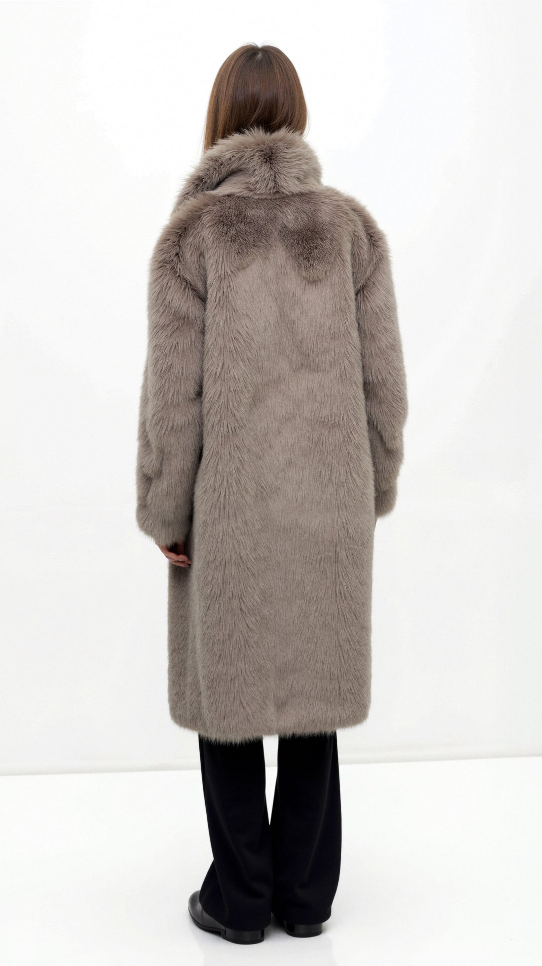 NOUVEAU RICHE Lange Kunstpelzjacke Schwarz Offene Front Seidiger Griff - Winterjacke - Wintermäntel Damen