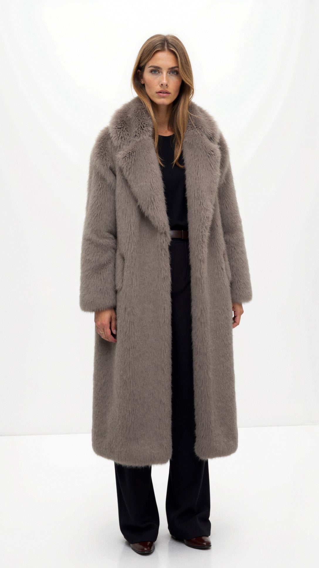 NOUVEAU RICHE Lange Kunstpelzjacke Schwarz Offene Front Seidiger Griff - Winterjacke - Wintermäntel Damen Rauchgrau