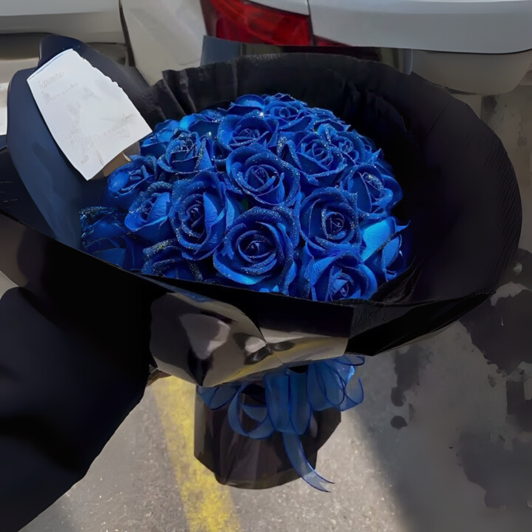NOUVEAU RICHE Konservierte Rosen – Haltbare Rosen in Geschenkbox, Ewige Rosen Blau oder Rot, 30 oder 50 Stück – RoseLure