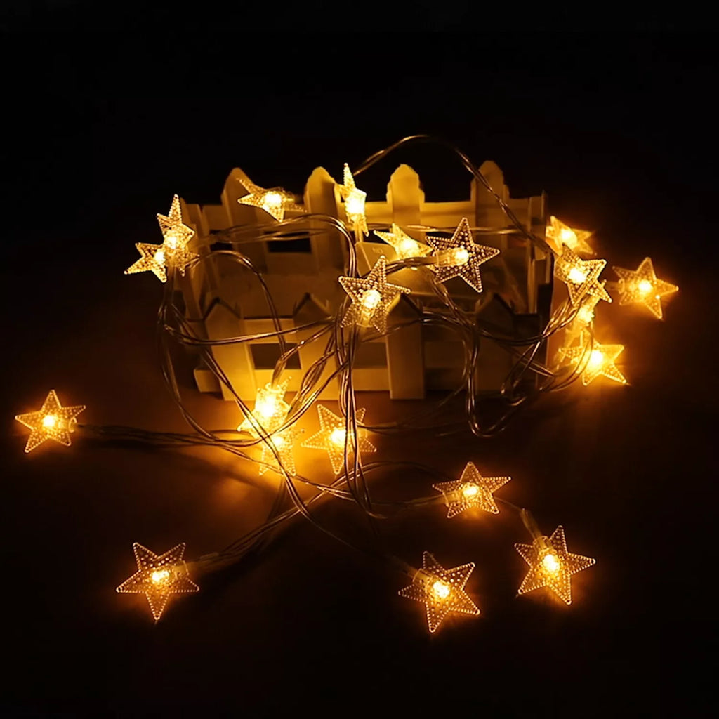 NOUVEAU RICHE Wasserdichte Weihnachtsbeleuchtung – Batteriebetriebene LED-Lichter für Innen & Aussen, Weihnachtsbaum, Terrasse & Garten – AquaGlow