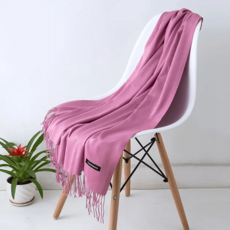 NOUVEAU RICHE Warmer Damenschal – Weicher Winterschal für Damen in über 30 Farben, elegant & zeitlos – Amore Helles Lila
