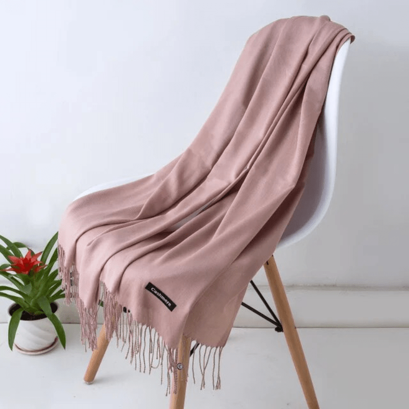 NOUVEAU RICHE Warmer Damenschal – Weicher Winterschal für Damen in über 30 Farben, elegant & zeitlos – Amore Khaki