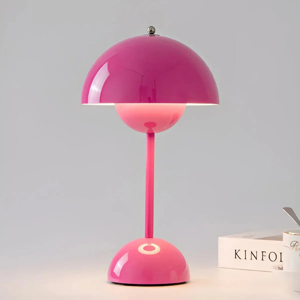 NOUVEAU RICHE Buijou - Skandinavische Designer-Tischlampe für ambient Beleuchtung Pink