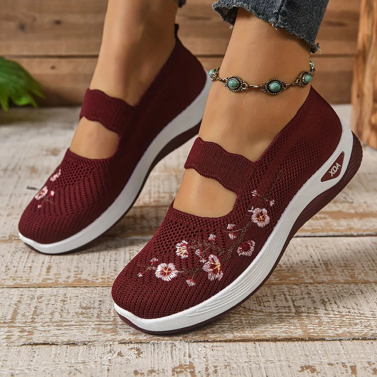 NOUVEAU RICHE Schlupfschuhe Weiche Sohle Druckverteilung Entlastung Rot