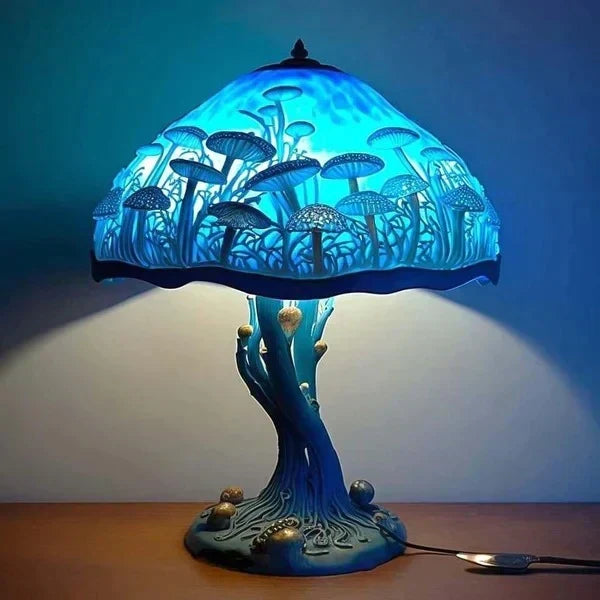 NOUVEAU RICHE Bezaubernde Buntglas-Tischlampe – Pilzlampe & Blumenlampe im Tiffany-Look, Dekorative Nachttischlampe, 8 Designs – DreamGlow Blauer Pilz