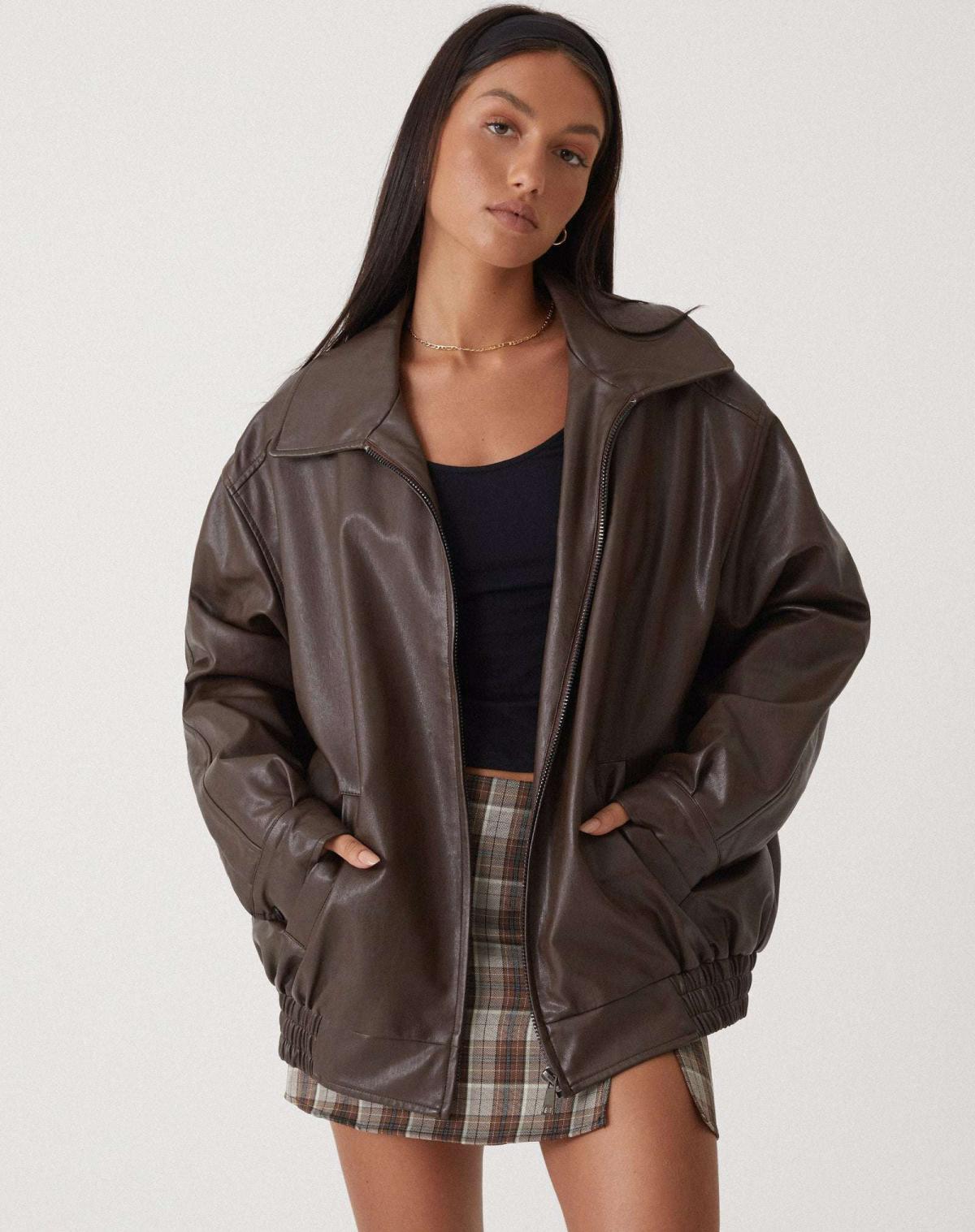 NOUVEAU RICHE Damen Oversized Jacke Elegante Vielseitiger Begleiter Braun