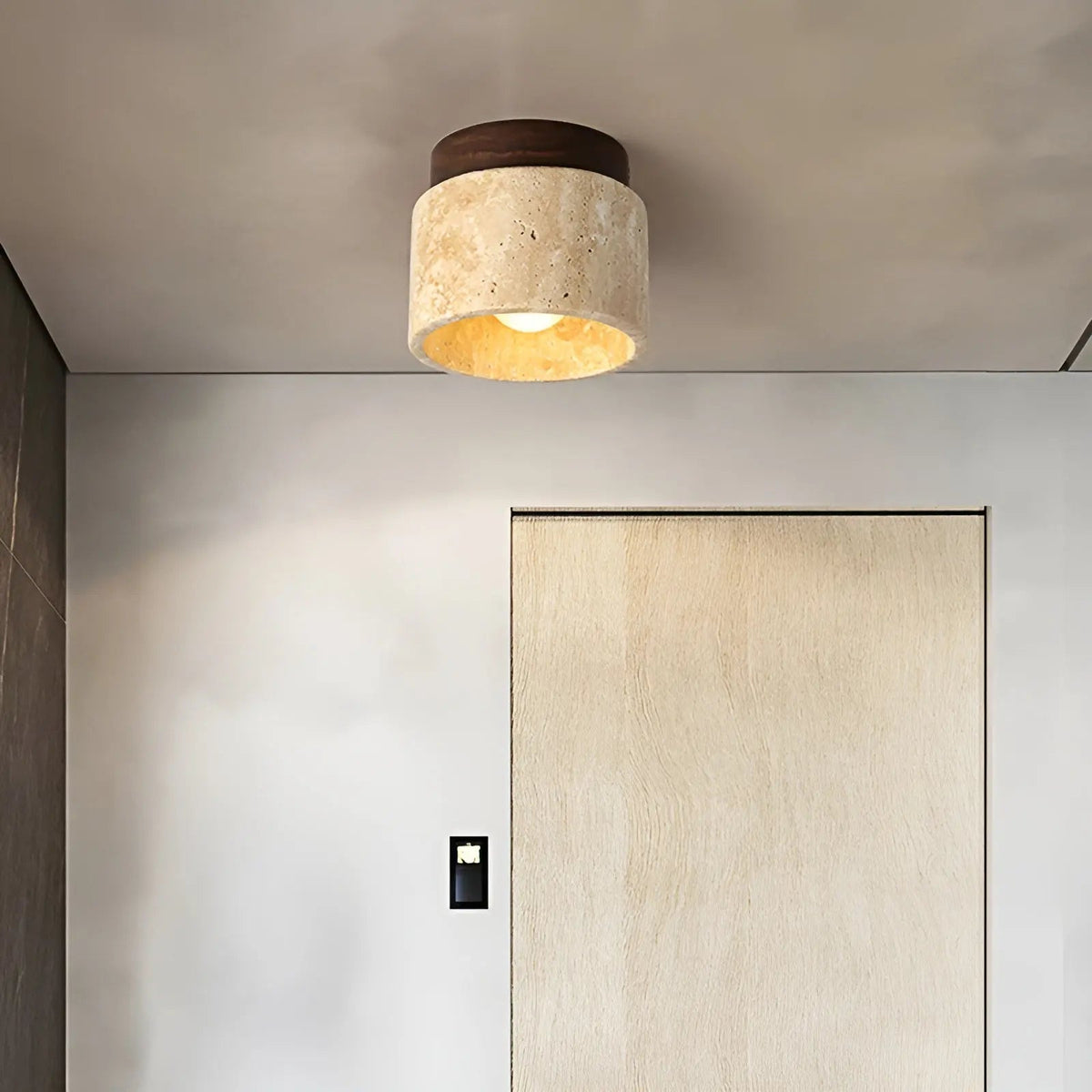 NOUVEAU RICHE Rustikale Travertin-Deckenleuchte – Wabi-Sabi Deckenlampe aus Stein & Holz, Japandi Leuchte, Walnuss oder Holz – TravaGlow